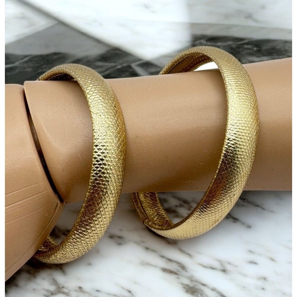 Vintage Textured Gold Tone Bangle Bracelet Set of 2 Foil Wrap